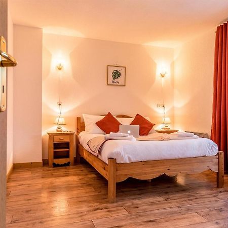 Madame Vacances Les Chalets Du Berger Premium*** La Féclaz Екстериор снимка