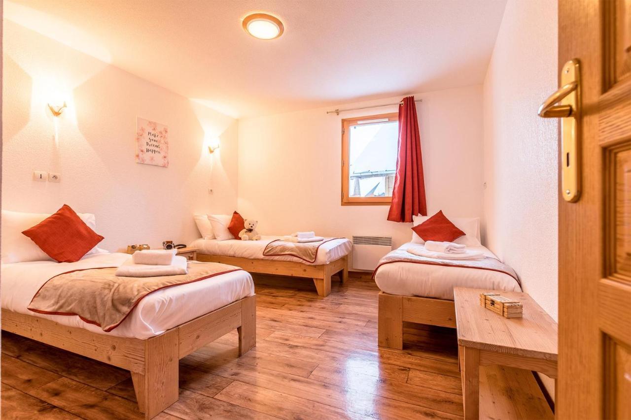 Madame Vacances Les Chalets Du Berger Premium*** La Féclaz Екстериор снимка